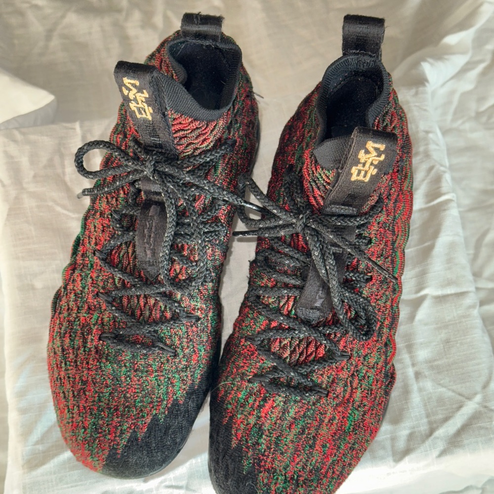 Nike Red and Green Sneakers